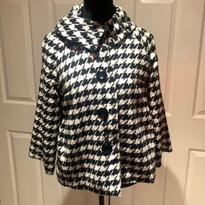 For Cynthia Petite black and white jacket. Large buttons. Very nice.